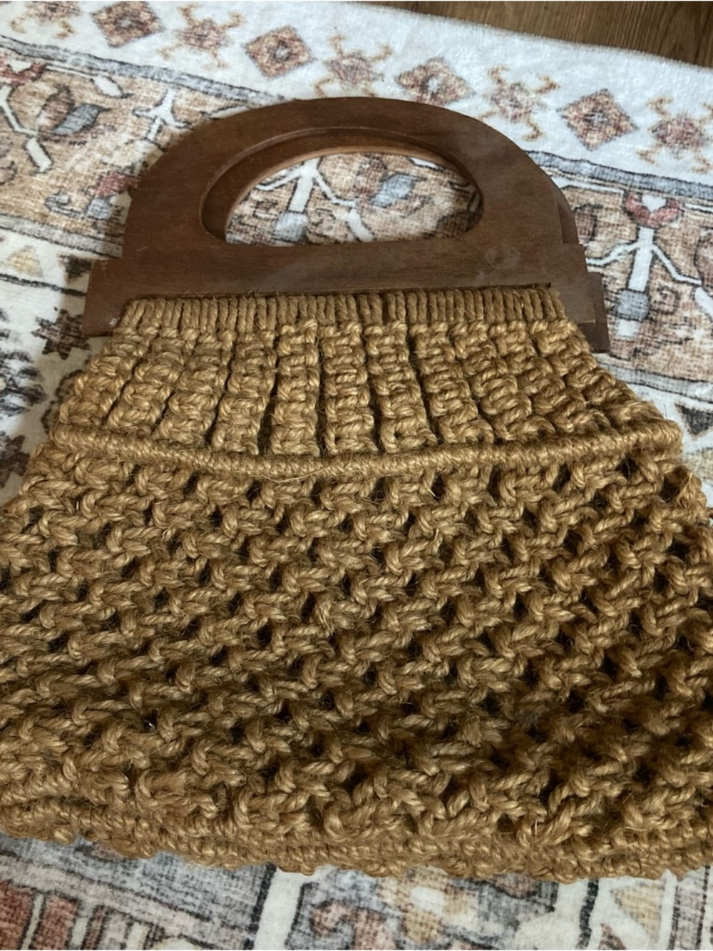 Vintage Women’s Woven Jute Handbag Purse Wooden Handle Boho Bag Medium Size VGC